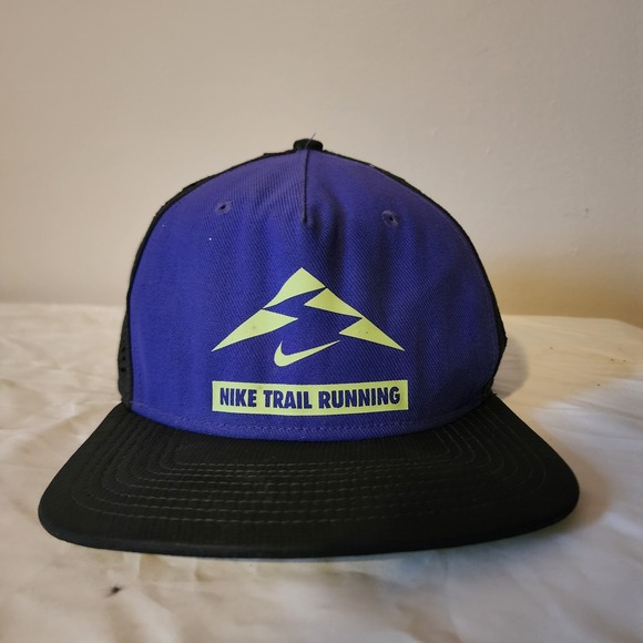 Vintage Nike Trail Running Hat Purple And Green One Size Fits Most INSIDE STAIN - Picture 2 of 11